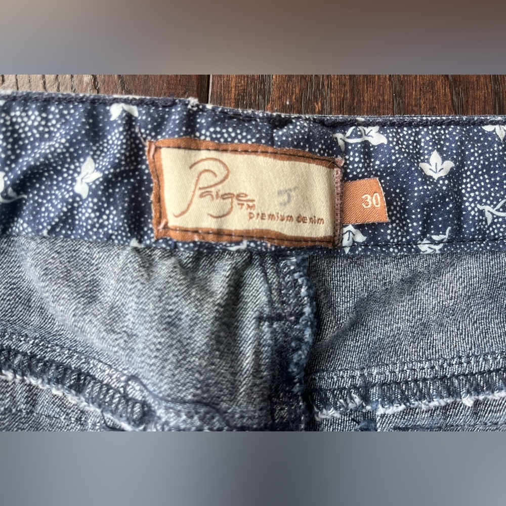 Paige Premium Denim Bermudas - Picture 5 of 7